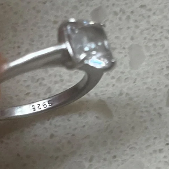 Simulated diamond 925 silver ring - Picture 2 of 7